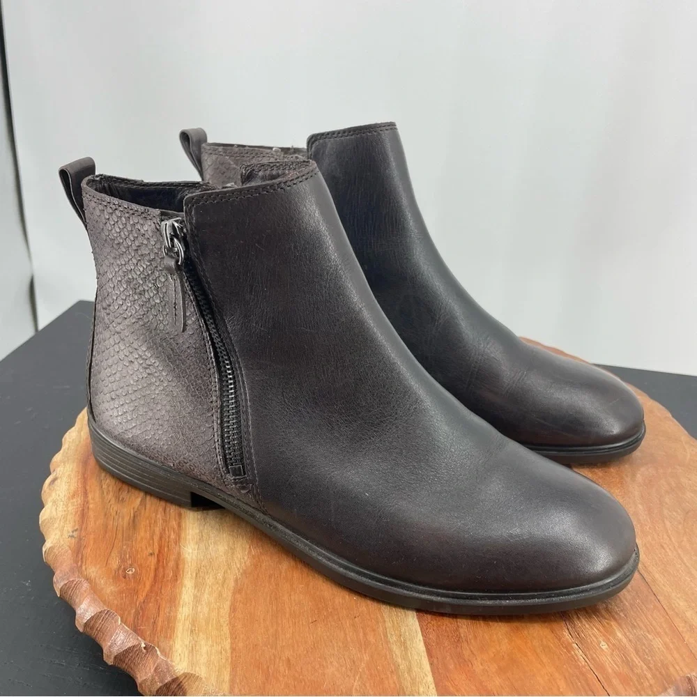 ECCO Touch 15 Scale Chelsea Boot - Size 38‎ (7-7.5) brown leather snake embossed
